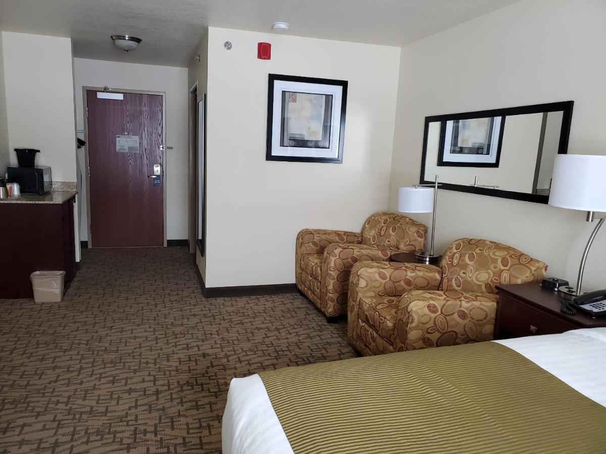 Cobblestone Inn & Suites - Barron Exteriör bild