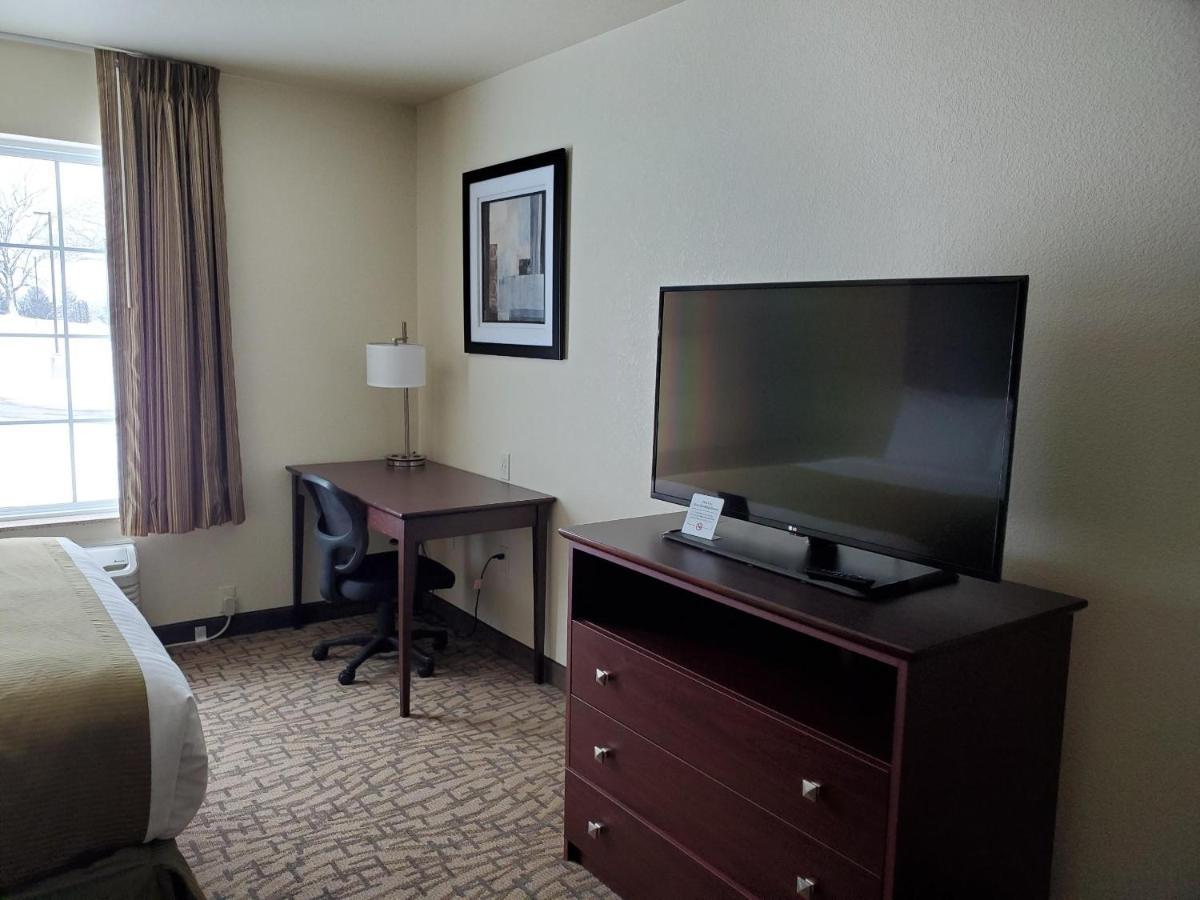 Cobblestone Inn & Suites - Barron Exteriör bild